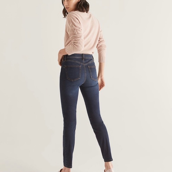 Cotton Sculpting Skinny Jeans- Plus Size- - Picture 5 of 5